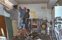 1987 Voorbereiding carnaval - worstmobiel 01 1987 Voorbereiding carnaval - worstmobiel 01